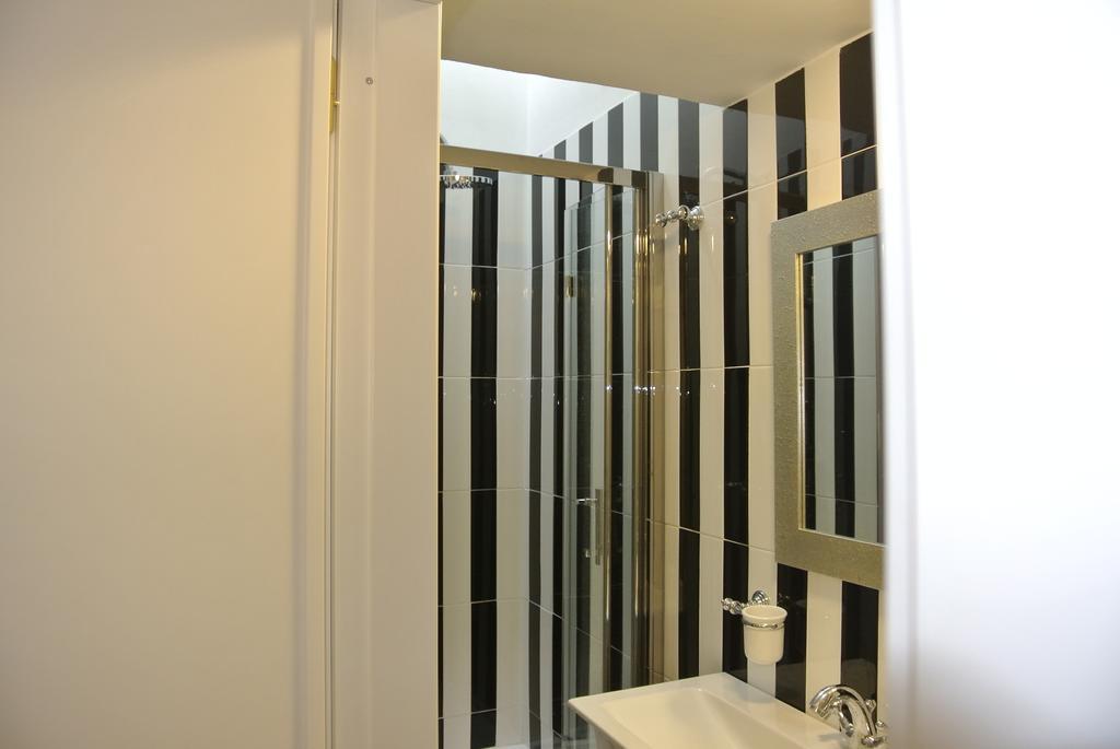 Apartament Pantheon Domus Valentino Rzym Zewnętrze zdjęcie